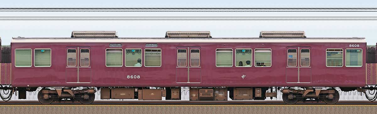 阪急8000系リニューアル車C#8608山側の側面写真