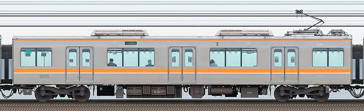 阪神9000系9105浜側の側面写真