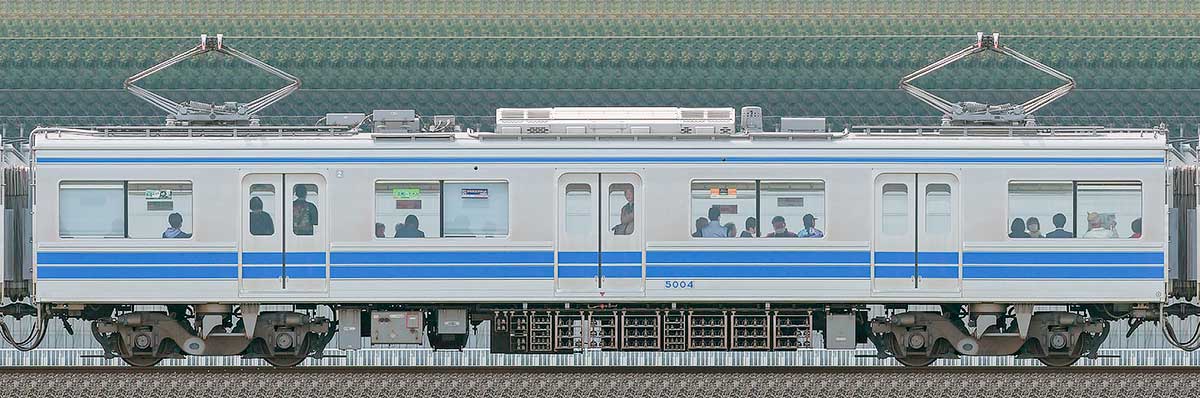 伊豆箱根鉄道5000系モハ5004海側の側面写真