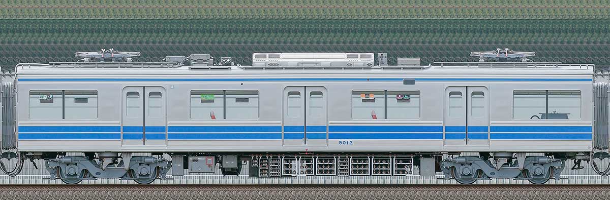伊豆箱根鉄道5000系モハ5012海側の側面写真