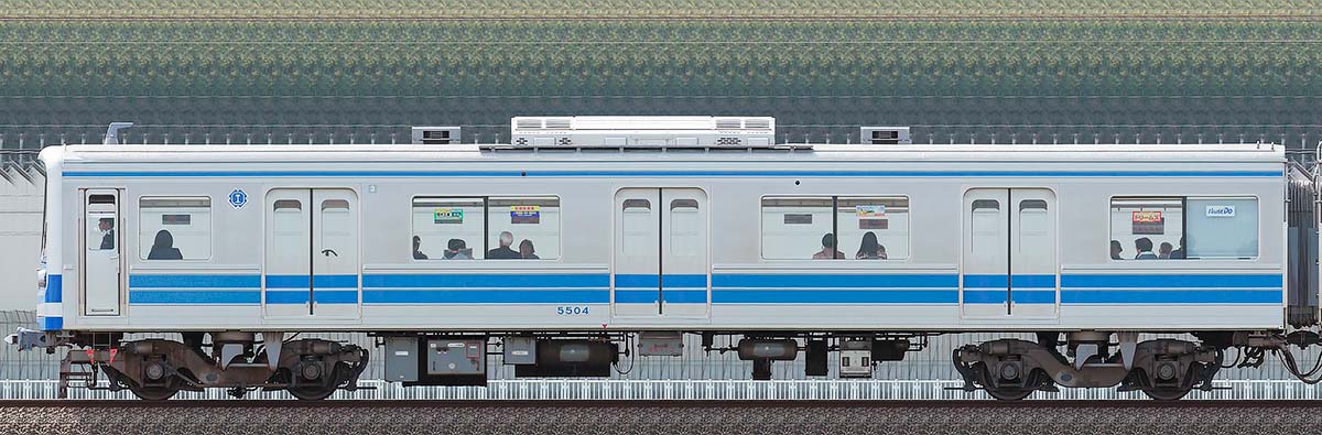 伊豆箱根鉄道5000系クハ5504海側の側面写真