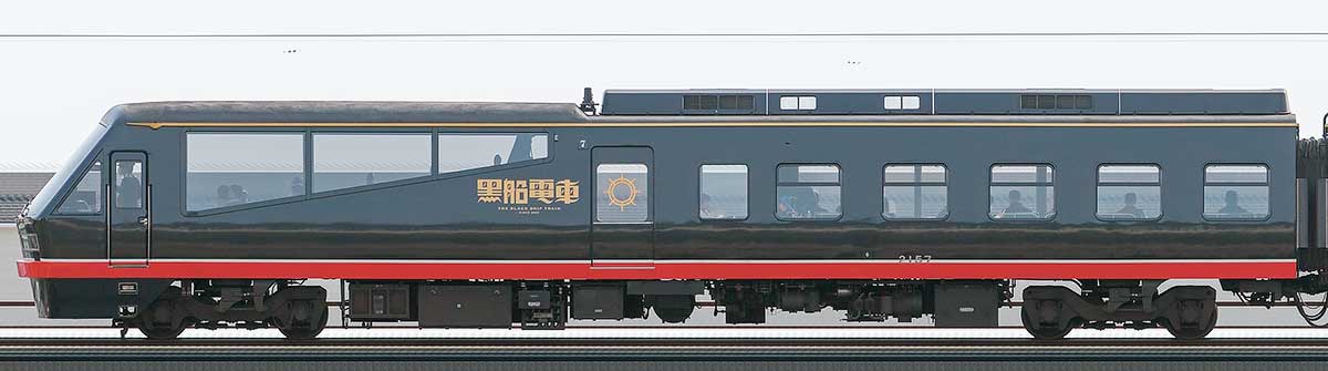 伊豆急行2100系「黒船電車」クハ2157山側の側面写真