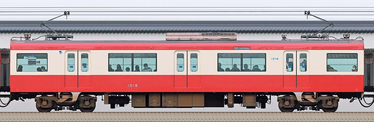 京急電鉄 新1000形（1次車）サハ1018（車体更新後）海側の側面写真