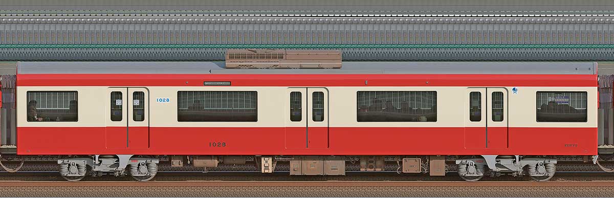 京急電鉄 新1000形（2次車）デハ1028（車体更新後）山側の側面写真