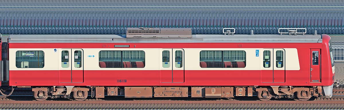 京急電鉄 新1000形（17次車）デハ1619山側の側面写真