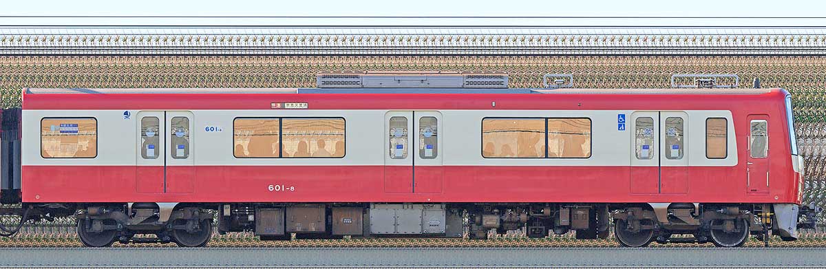 京急電鉄600形デハ601-8（SIV更新後）海側の側面写真