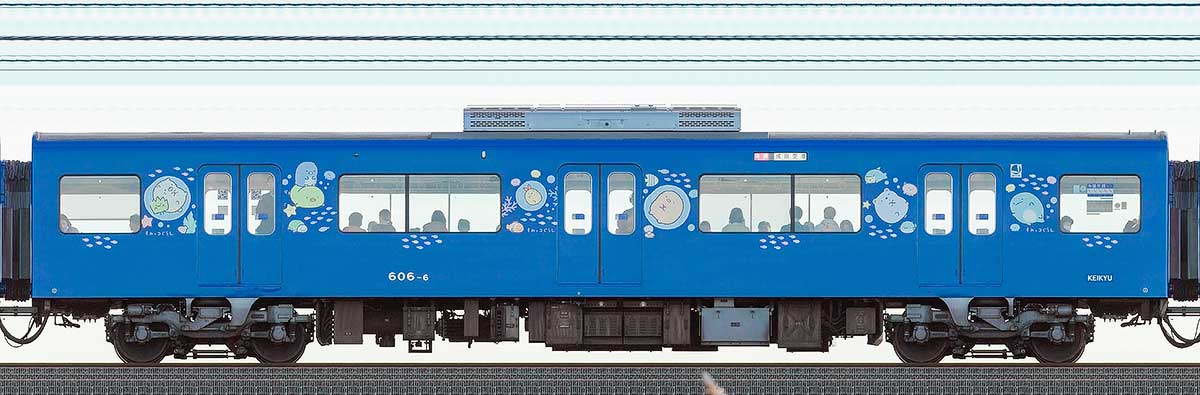 京急電鉄 600形デハ606-6「京急ブルースカイトレイン 空と海すいすい号」山側の側面写真