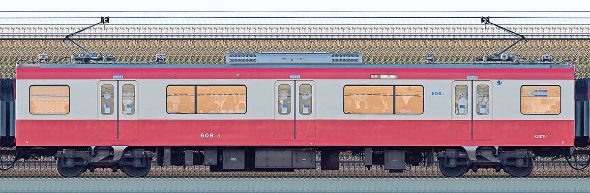 京急電鉄600形（4次車）サハ608-3海側の側面写真
