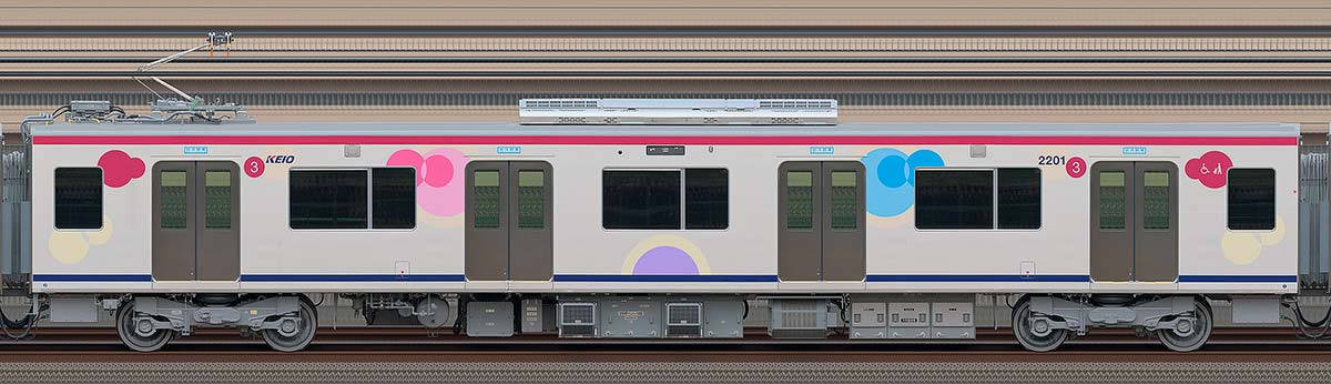 京王2000系デハ2201海側の側面写真