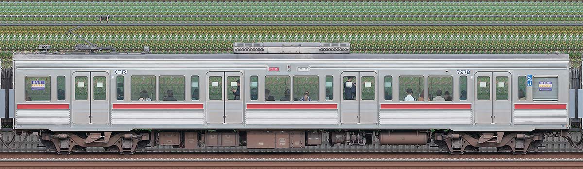 京王7000系(復刻塗装車両)デハ7278海側の側面写真