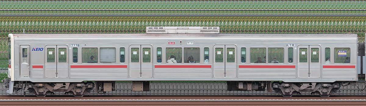 京王7000系（復刻塗装車両）クハ7778海側の側面写真