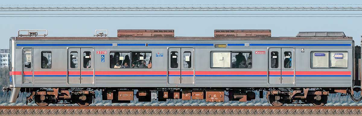 京成電鉄3700形（3次車）3778海側の側面写真