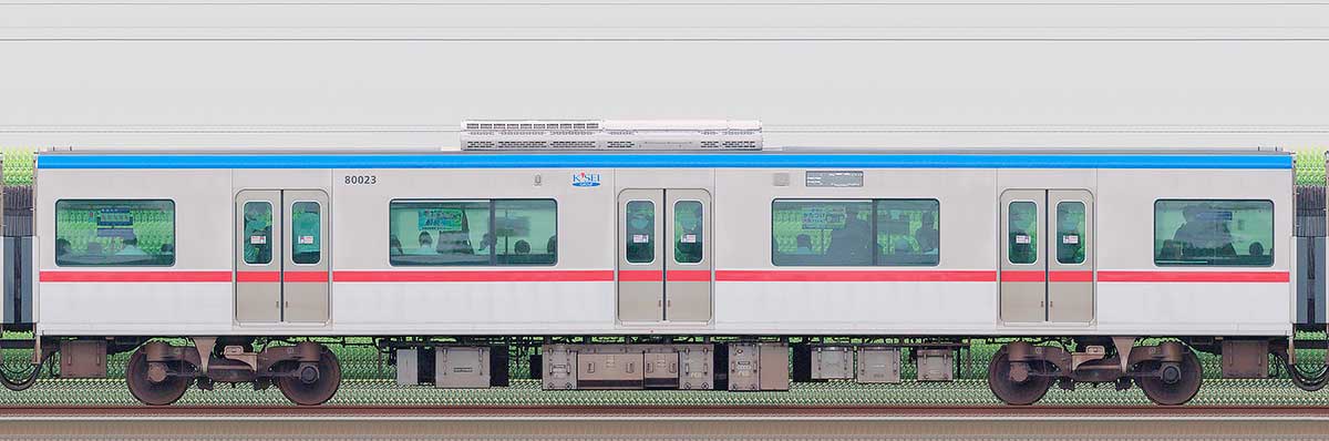 京成80000形サハ80023海側の側面写真