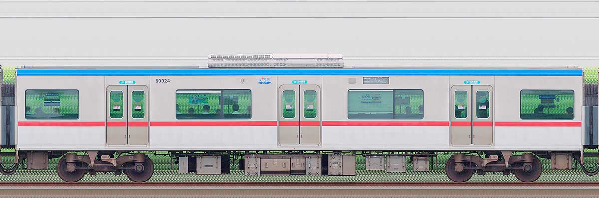 京成80000形サハ80024海側の側面写真