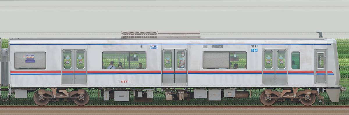 京成N800形N811海側の側面写真