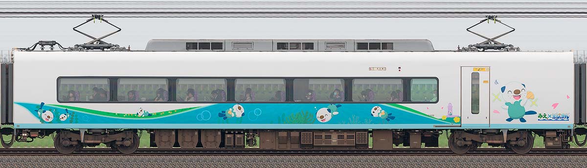 近鉄23000系「ミジュマルライナー」モ23502南側の側面写真