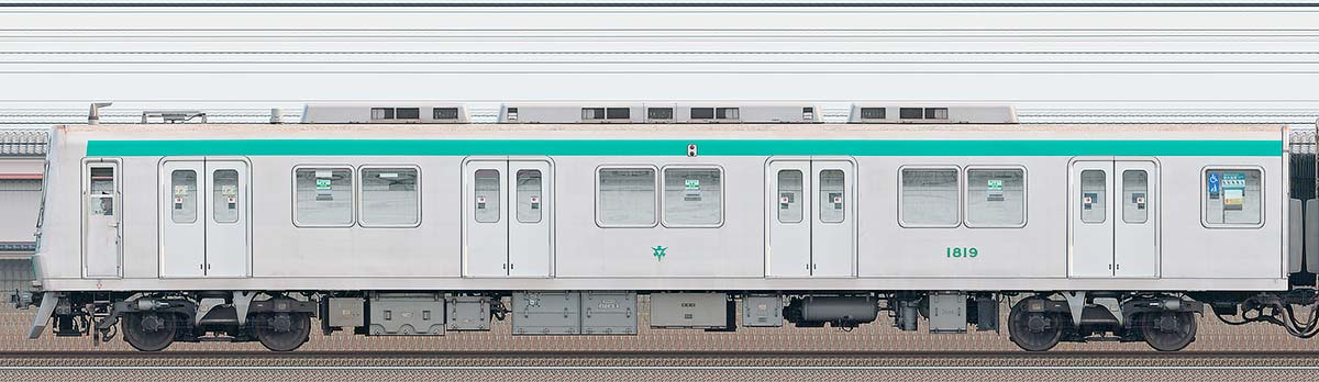 京都市交通局10系18192側の側面写真