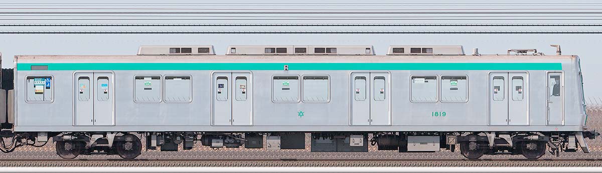 京都市交通局10系18191側の側面写真