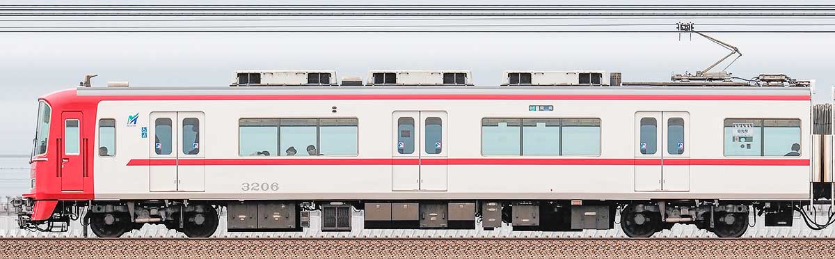 名鉄3100系（1次車）モ3206（新塗装）海側の側面写真