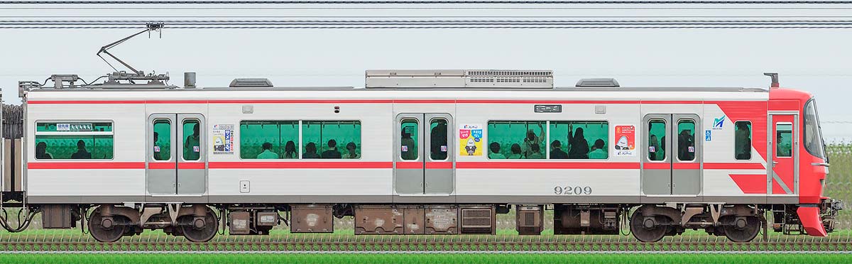 名鉄9100系（4次車）モ9209山側の側面写真