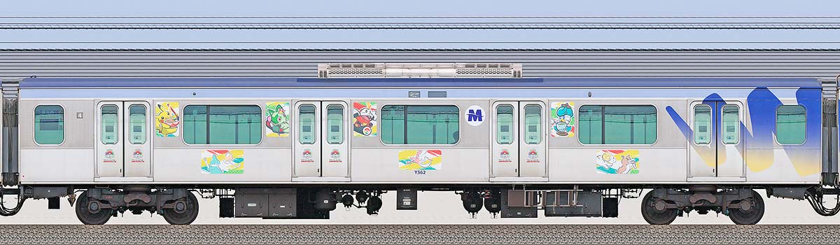 横浜高速鉄道Y500系サハY562「ポケモンワールドチャンピオンシップス2023」開催記念ラッピング海側の側面写真