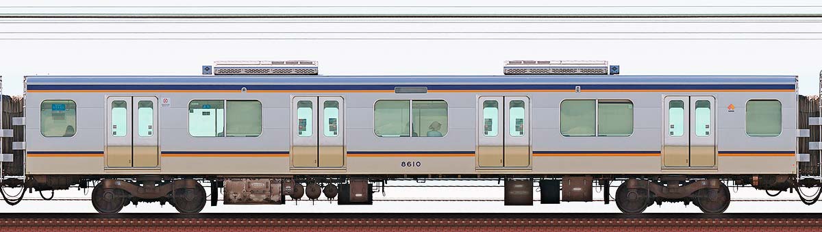 南海8300系5次車サハ8610山側の側面写真