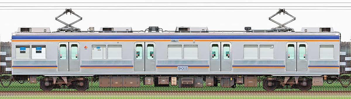 南海9000系モハ9011山側の側面写真