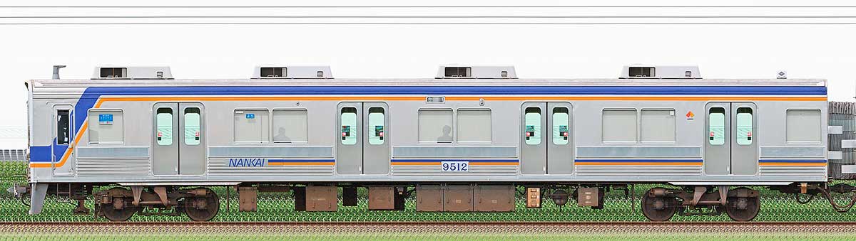 南海9000系クハ9512山側の側面写真