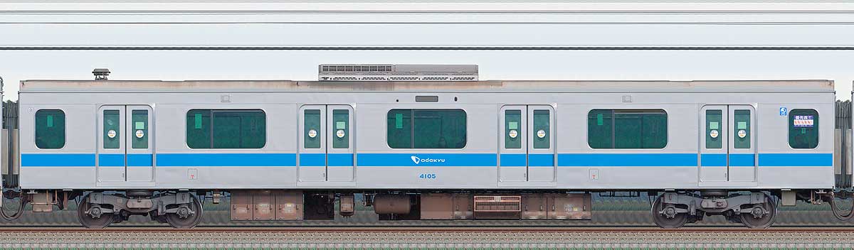 小田急4000形デハ4105山側の側面写真