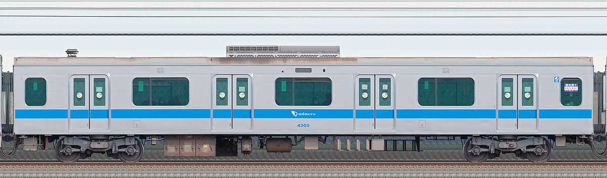 小田急4000形デハ4305山側の側面写真