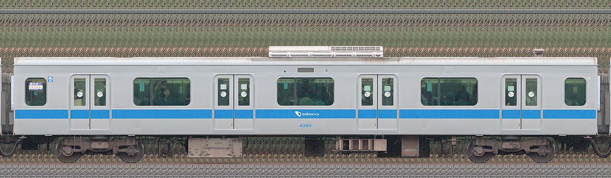 小田急4000形サハ4365海側の側面写真