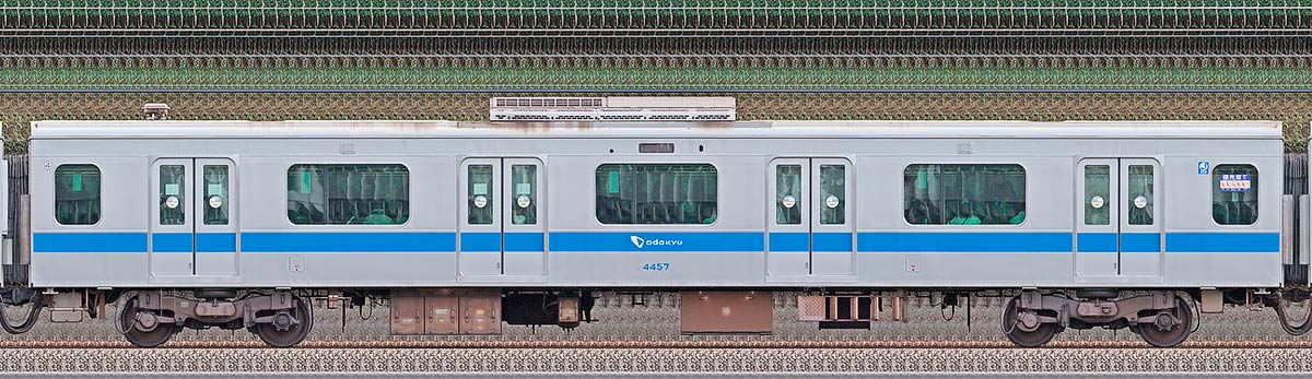小田急4000形サハ4457山側の側面写真