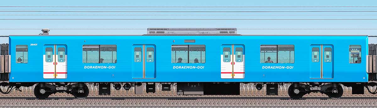 西武30000系「DORAEMON-GO!」サハ384012位側の側面写真