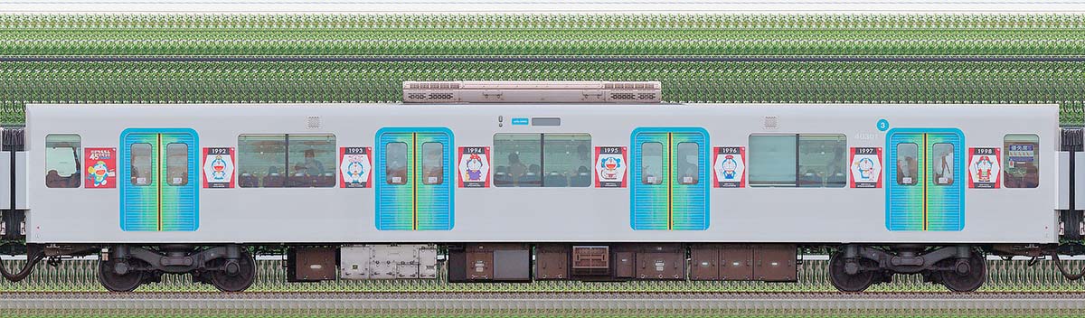 西武40000系「『映画ドラえもん』45周年記念イベント with 西武鉄道 ギャラリートレイン」モハ403012位・4位側の側面写真