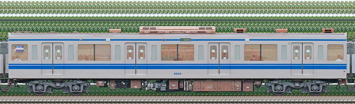西武6000系モハ66542位・4位側の側面写真