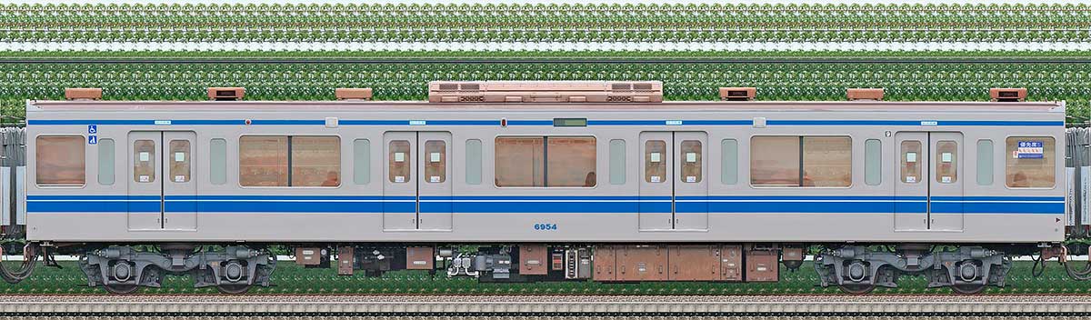 西武6000系モハ69542位・4位側の側面写真