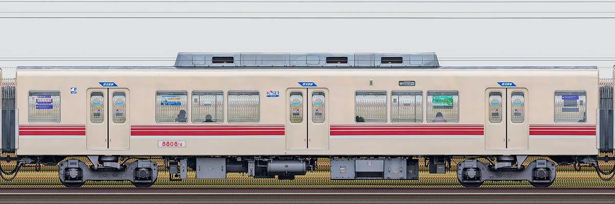 新京成8800形「8800形千葉線直通色 復刻塗装電車」サハ8808-4海側の側面写真