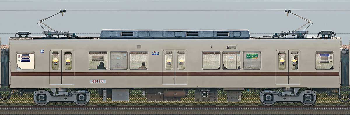 新京成8800形モハ8813-3 「オリジナル色 復刻塗装電車」海側の側面写真