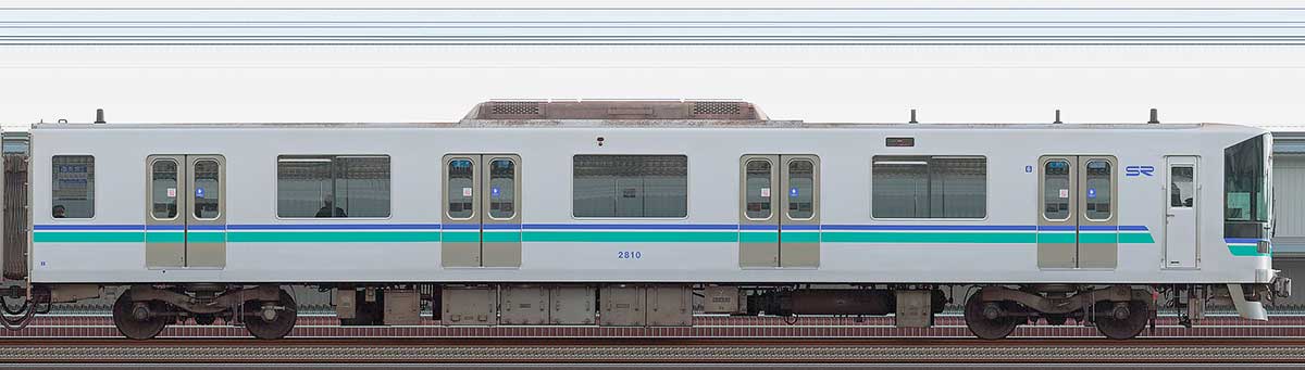 埼玉高速鉄道2000系2810山側の側面写真