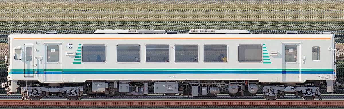 天竜浜名湖鉄道TH2100形TH2110の側面写真｜RailFile.jp｜鉄道車両 