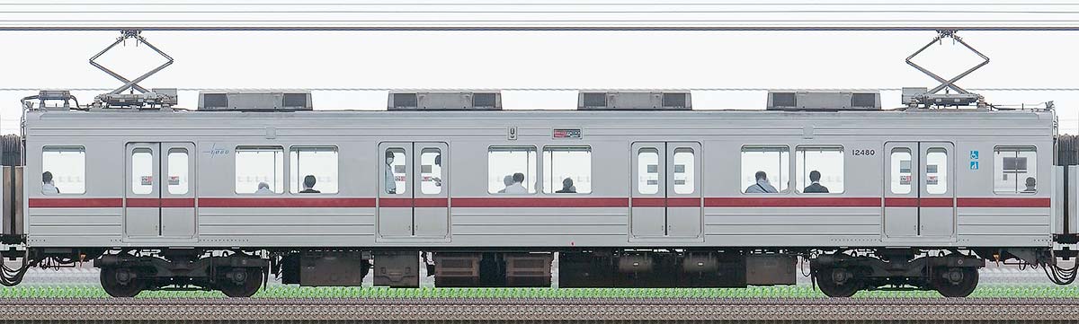 東武10080型モハ12480山側の側面写真