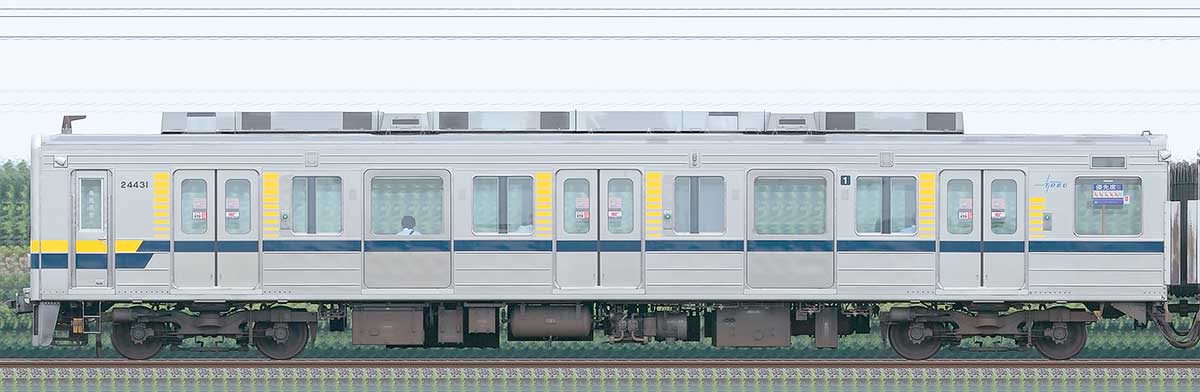 東武20400型クハ24431山側の側面写真
