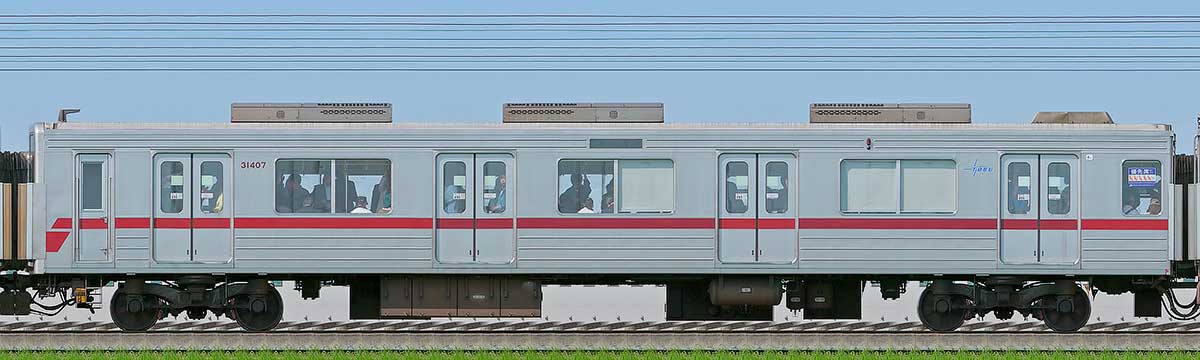 東武30000系サハ31407海側の側面写真