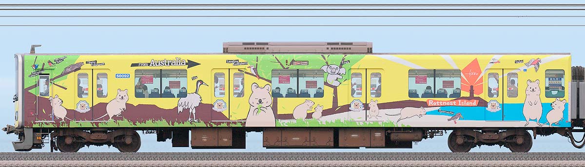 東武50090型クハ50092「クオッカトレイン」山側の側面写真