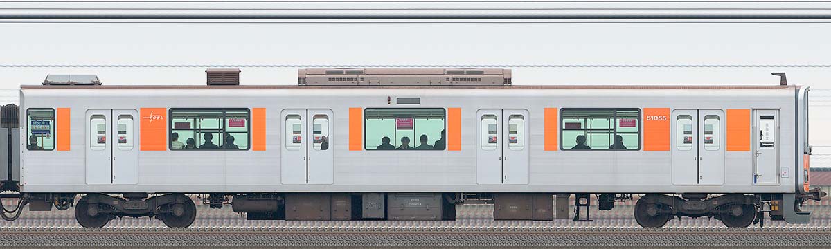 東武50050型クハ51055（CBTC・ATO対応）山側の側面写真