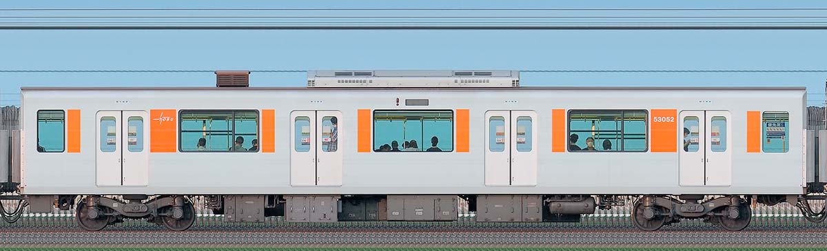 東武50050型モハ53052（2021年）山側の側面写真