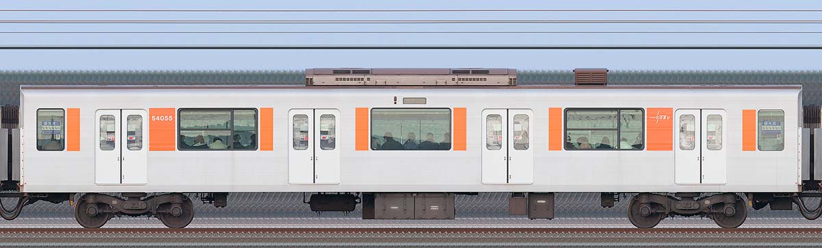 東武50050型サハ54055（2025年）海側の側面写真