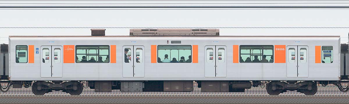 東武50050型モハ59055（2025年）山側の側面写真