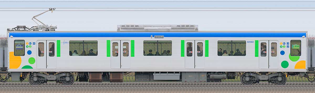 東武60000系モハ62502「たのしーと」山側の側面写真