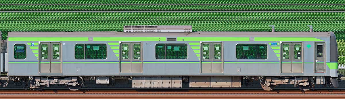 東京都交通局 新宿線 10-300形10-660海側の側面写真